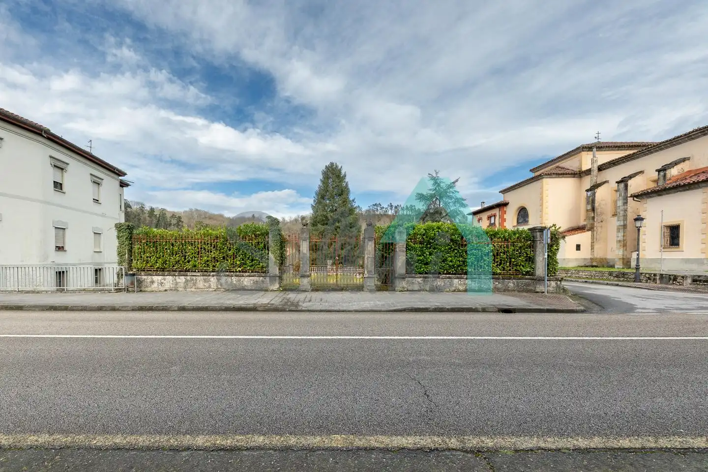 Casa o xalet en venda en Piloña amb Jardí privat, Parquet i Terrassa