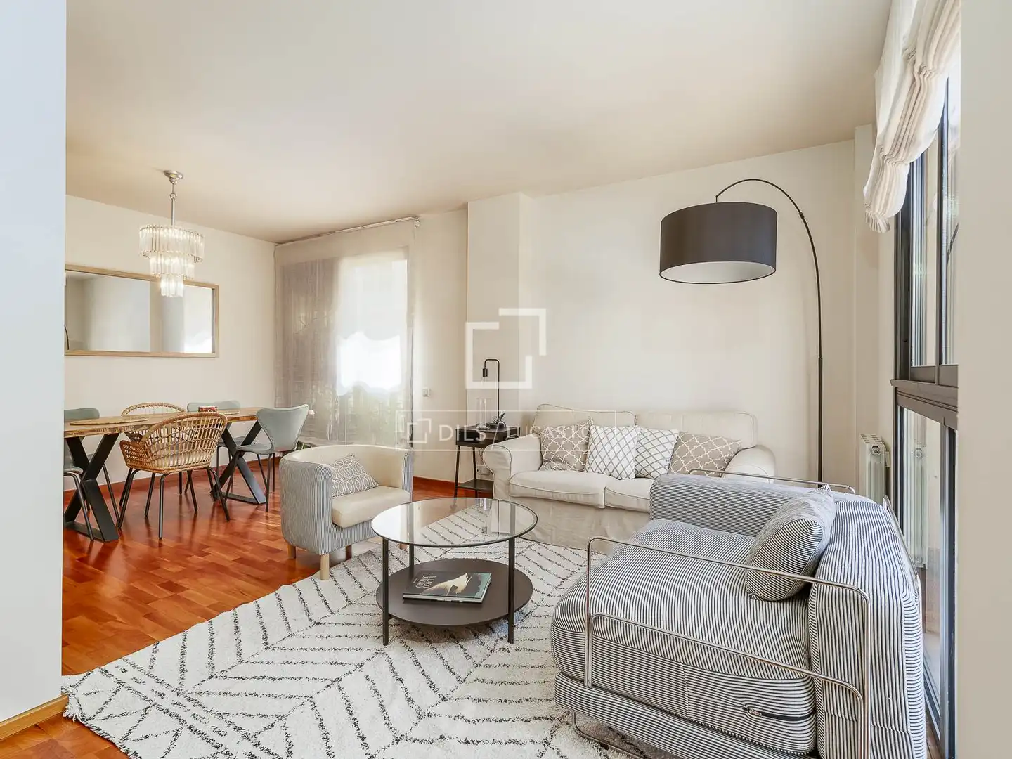 Sala de estar de Piso en venta en Barcelona con Aire acondicionado, Calefacción y Parquet