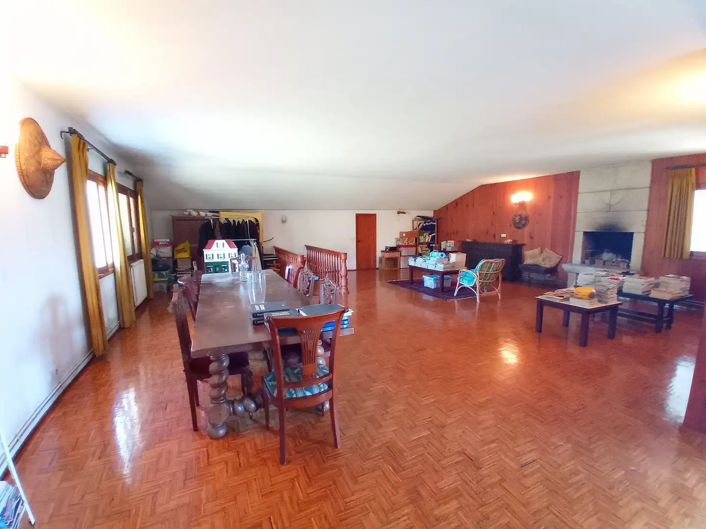 Casa o xalet en venda en Pontevedra Capital  amb Calefacció, Jardí privat i Parquet