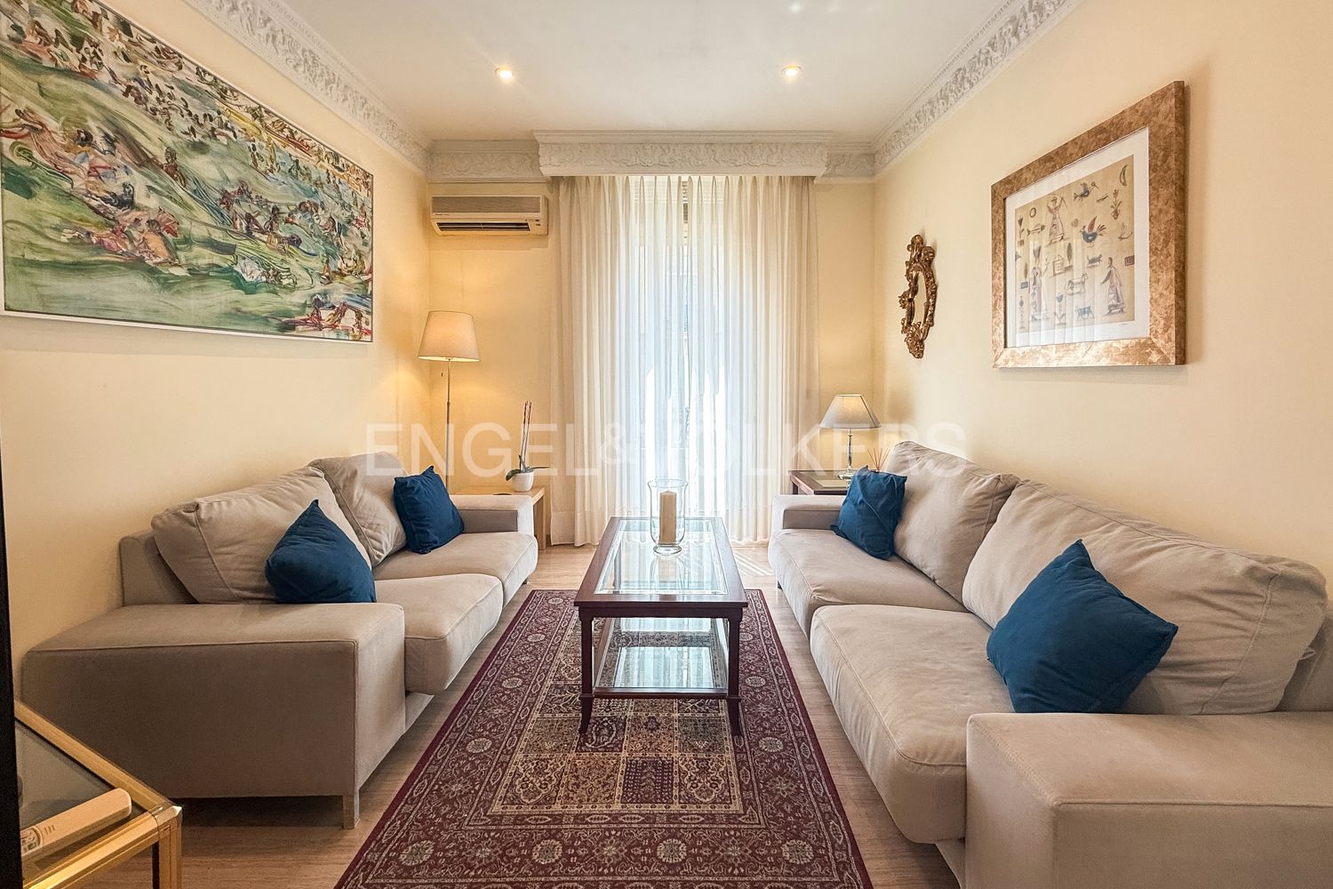 Sala d'estar de Apartament de lloguer en  Valencia Capital amb Aire condicionat, Calefacció i Traster
