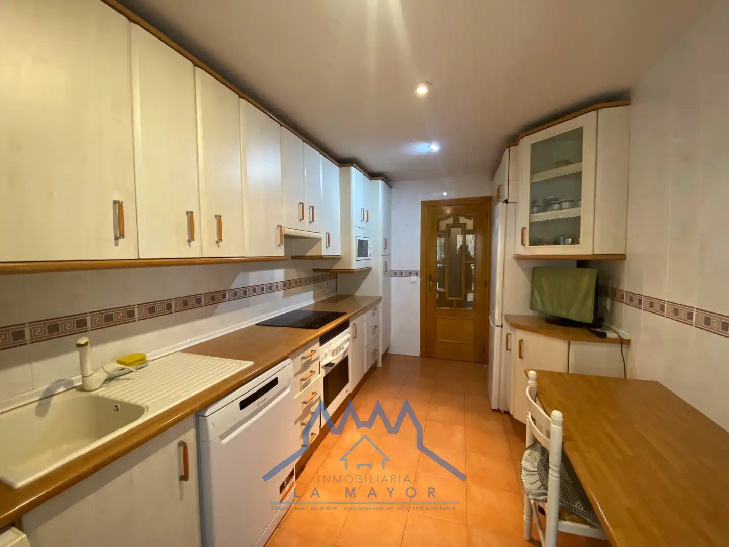 Adosado con terraza en venta en Calle Adelfa, imagen 5