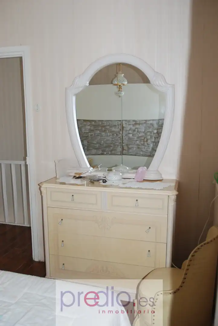 Casa adosada en venta en Lugo con Calefacción, Jardín privado y Trastero