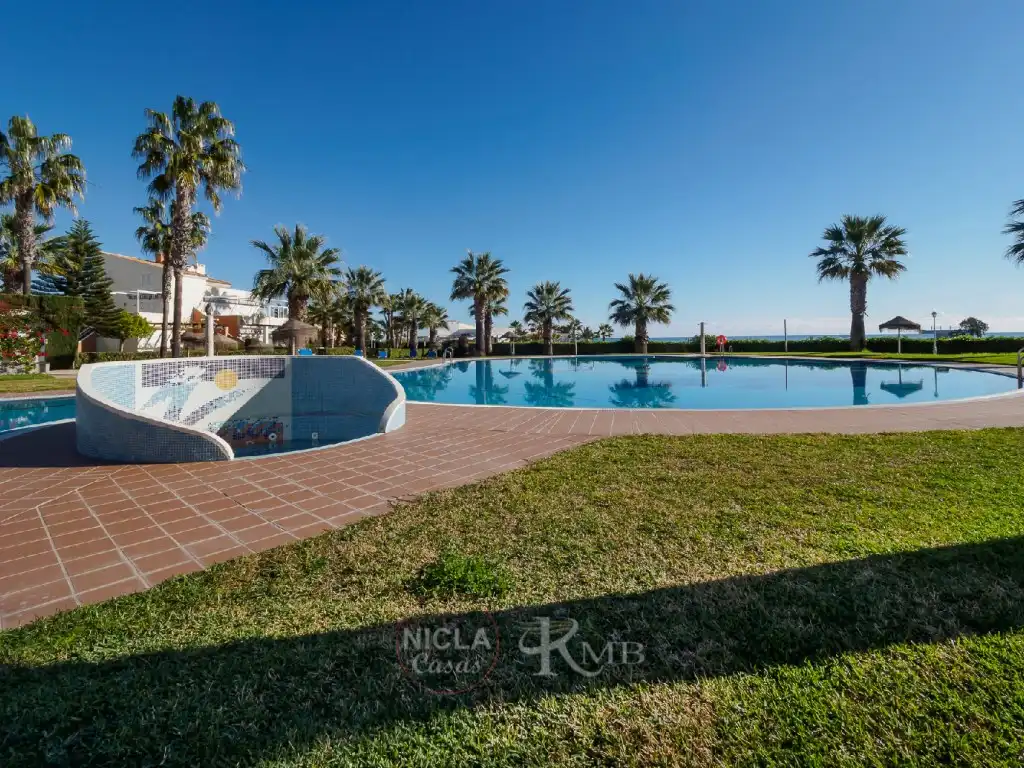 Piscina de Apartamento en venta en Vera con Aire acondicionado, Jardín privado y Terraza