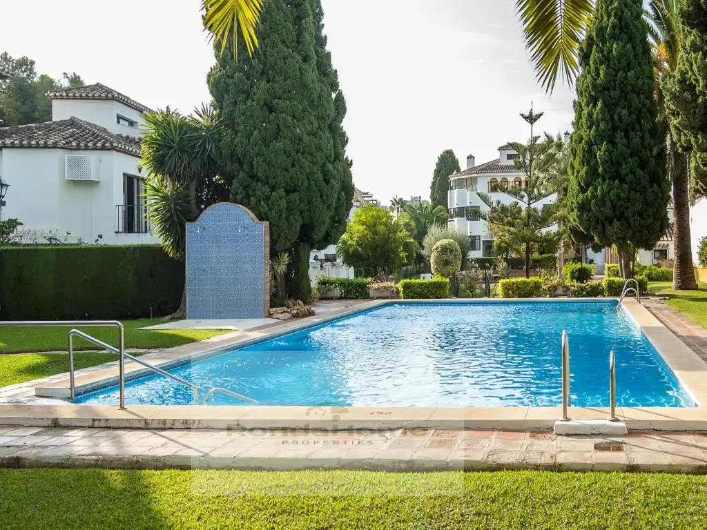 Villa in vendita a Centro ciudad, imagen 2