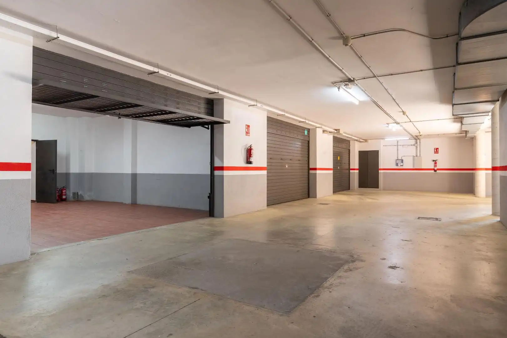 Parking of Houses for sale in Viladecavalls  with Air Conditioner, Heating and Private garden