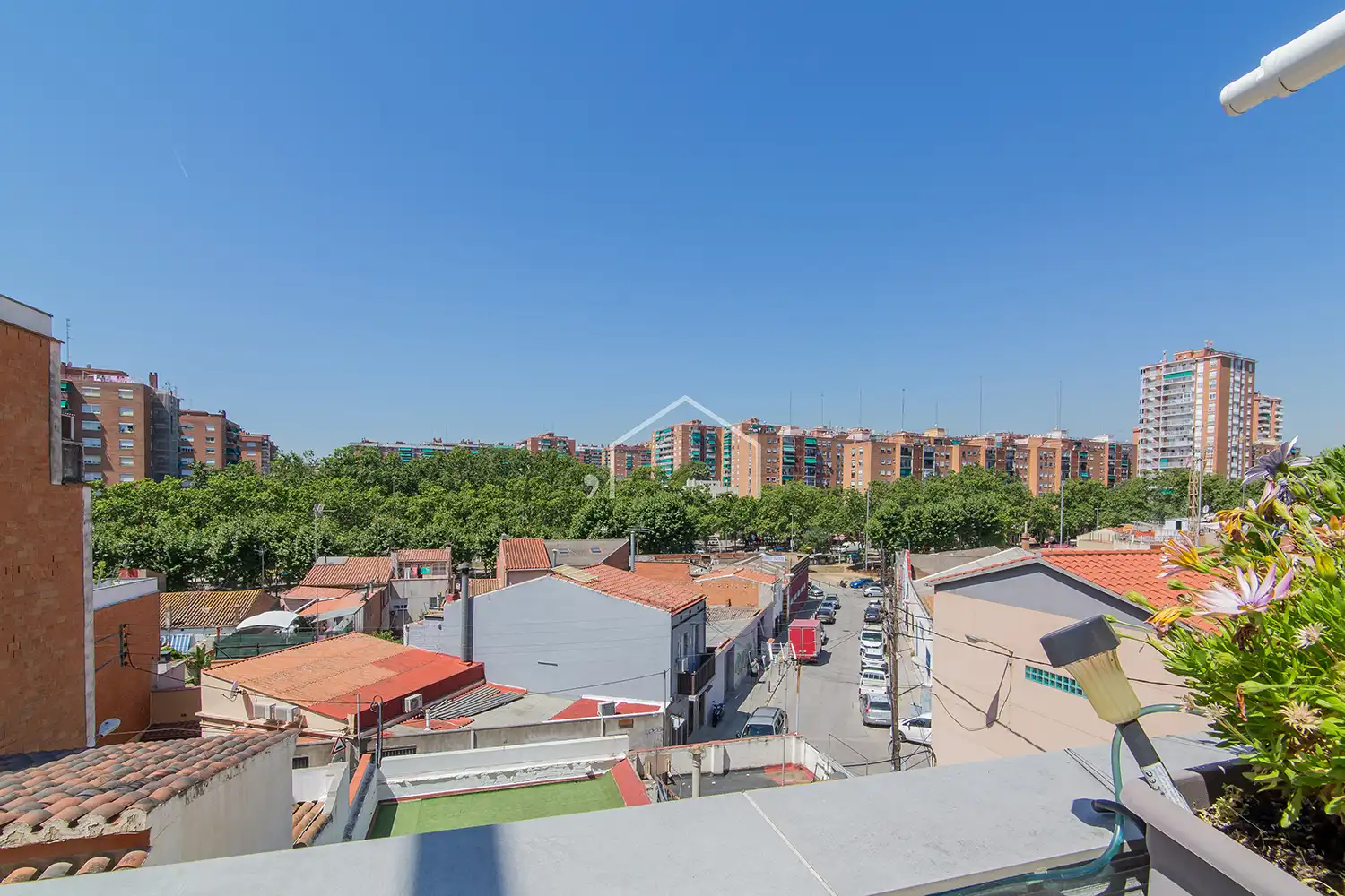 Exterior view of Flat for sale in Badalona  with Heating, Parquet flooring and Furnished