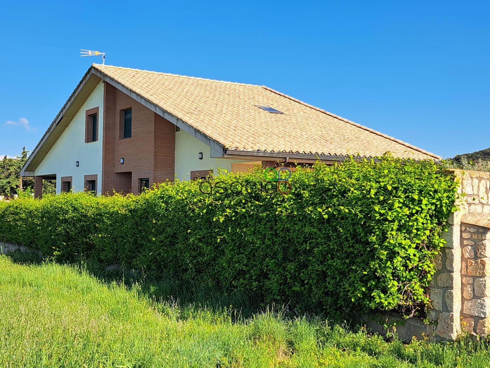 Exterior view of House or chalet for sale in Solanillos del Extremo  with Heating, Storage room and Swimming Pool