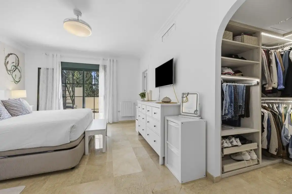 Bedroom of Detached homes for sale in Marbella  with Air Conditioner, Heating and Private garden