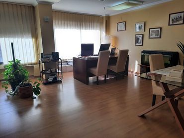 Local comercial en venda a Casco Antiguo