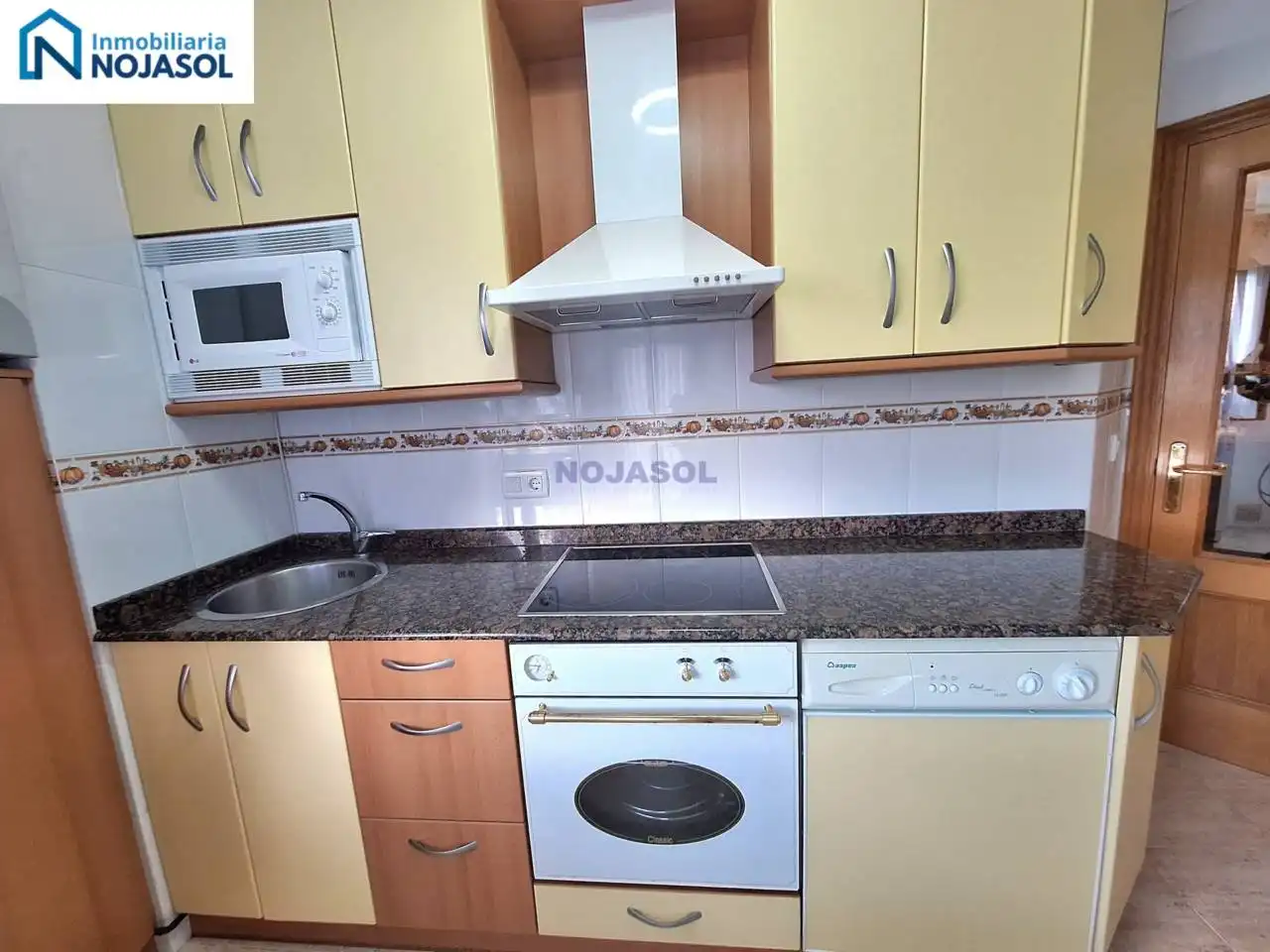 Apartment mit Pool zur Miete in Calle Los Nogales 3, imagen 21