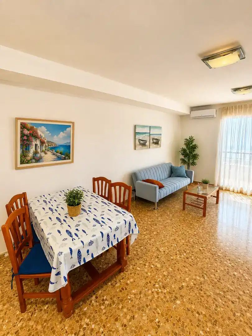 Wohnzimmer von Wohnung zur Miete in Sagunto / Sagunt mit Klimaanlage