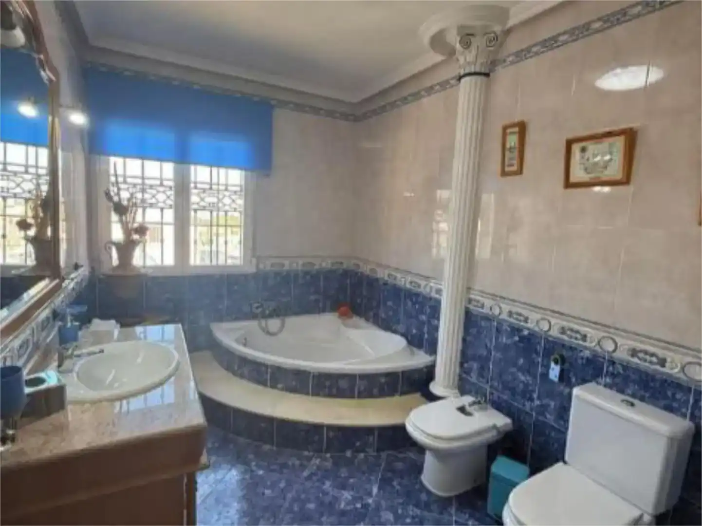 Bany de Casa o xalet en venda en Mancha Real amb Aire condicionat i Piscina