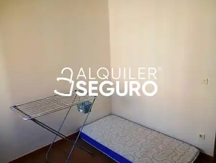 Schlafzimmer von Wohnung zur Miete in Vitoria - Gasteiz mit Heizung und Möbliert