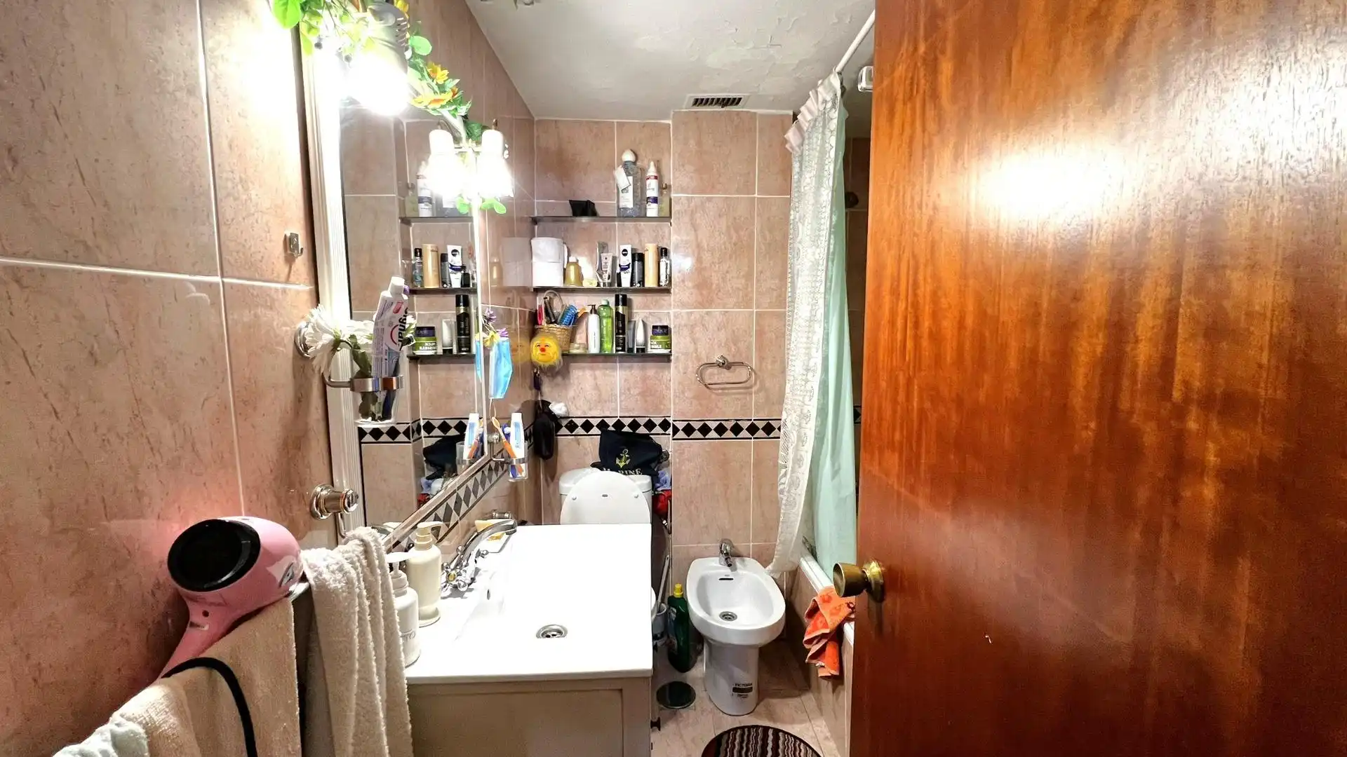 Baño de Piso en venta en Madrid con Calefacción, Jardín privado y Parquet
