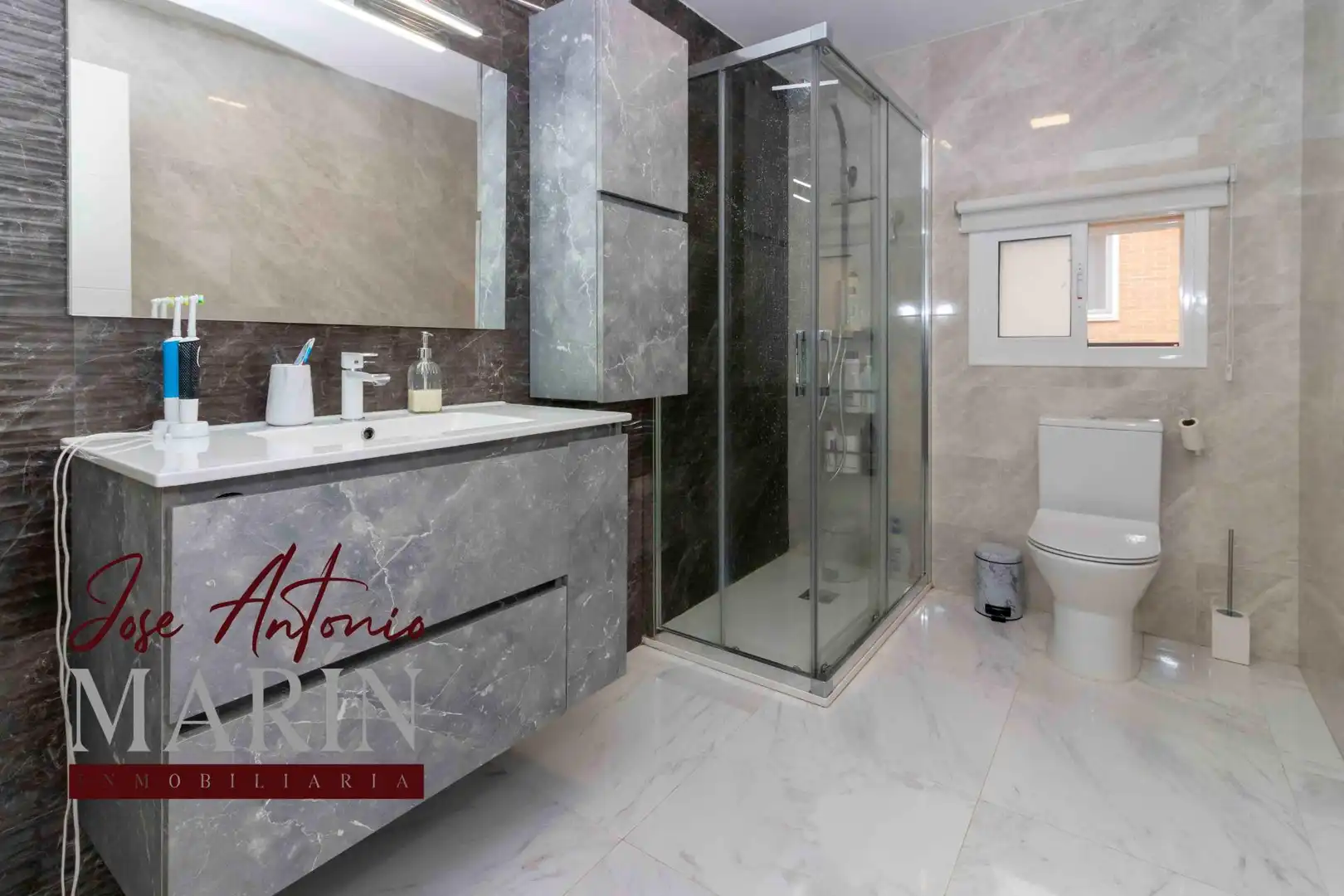 Houses for sale in Maria Auxiliadora - Barriada de Llera