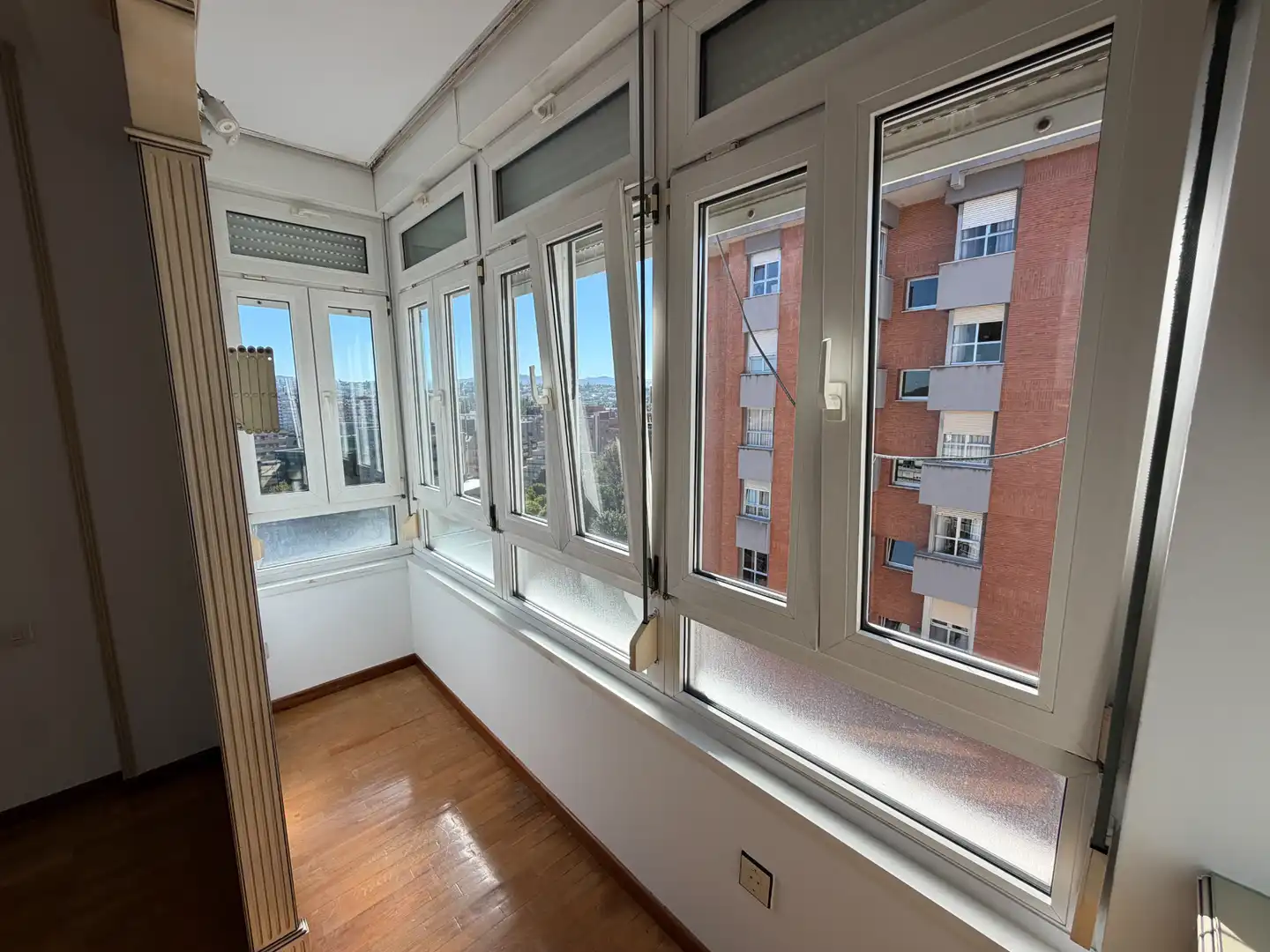 Piso con terraza en venta en Calle Guillermo Estrada 11, imagen 19