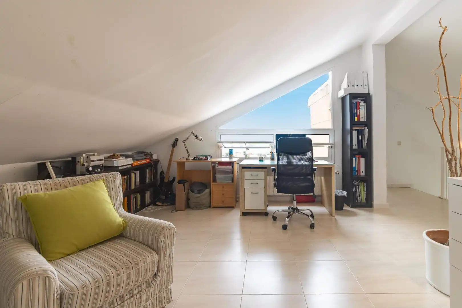 Terrassa de Casa o xalet en venda en Chiva amb Calefacció, Jardí privat i Terrassa