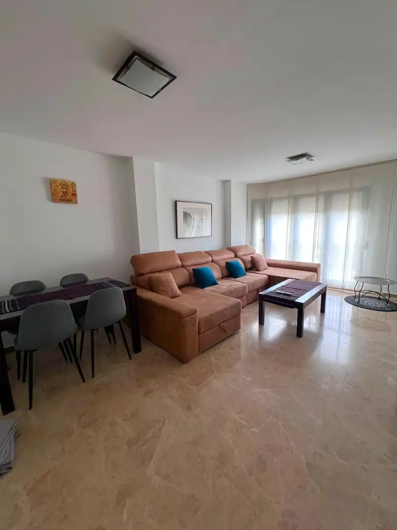 Sala de estar de Piso de alquiler en Murcia con Aire acondicionado y Amueblado