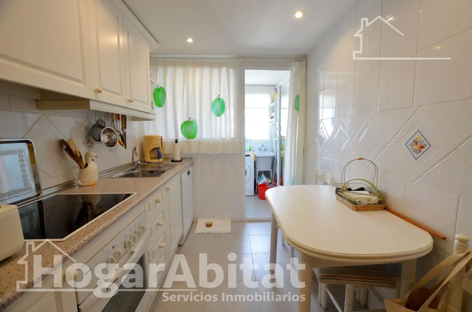 Cocina de Ático en venta en Alicante / Alacant con Calefacción, Jardín privado y Terraza