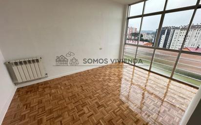 Bedroom of Flat for sale in Ourense Capital   with Heating, Swimming Pool and Balcony