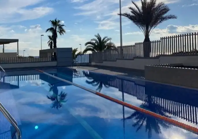 Appartement compact avec ascenseur à vendre à Los Arenales del Sol, imagen 2