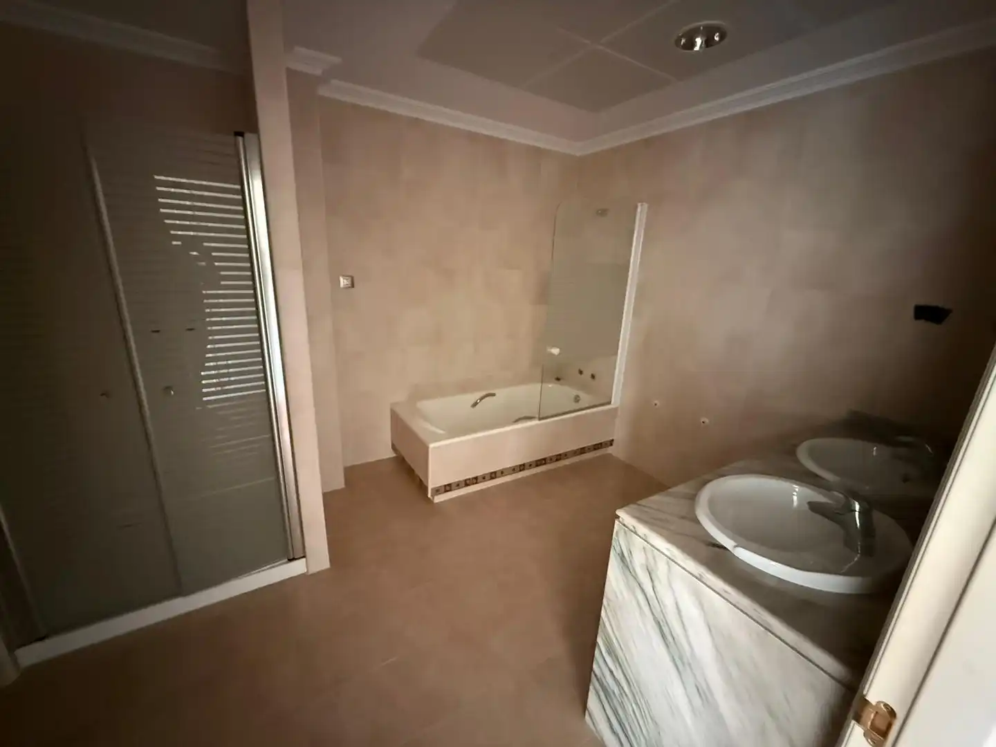 Baño de Edificio en venta en Ávila