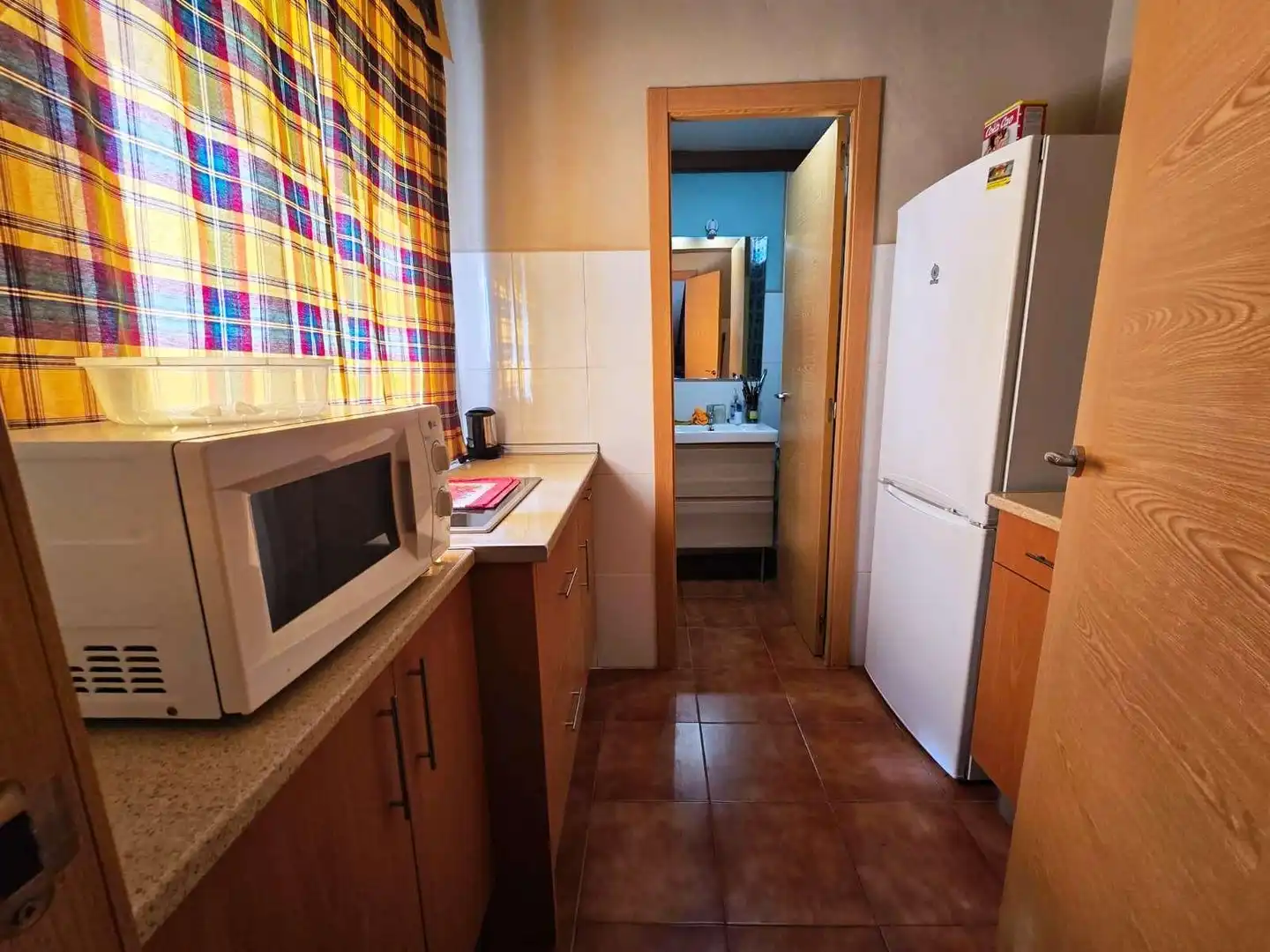 Cuina de Casa o xalet en venda en Castilleja de la Cuesta amb Aire condicionat, Terrassa i Balcó