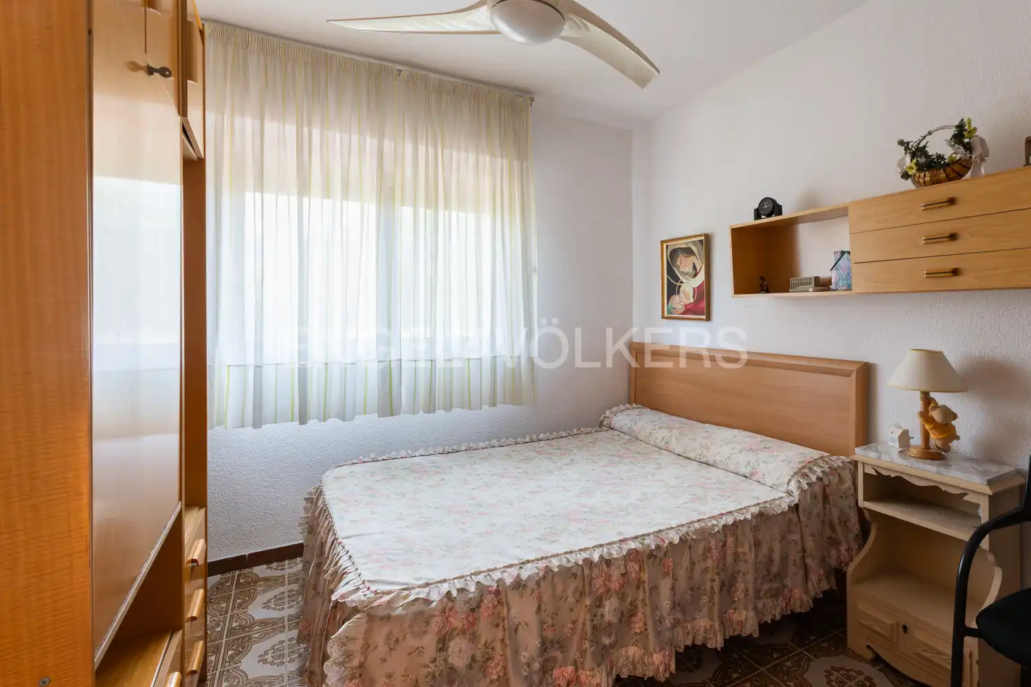 Dormitori de Casa o xalet en venda en Benicasim / Benicàssim amb Calefacció, Jardí privat i Terrassa