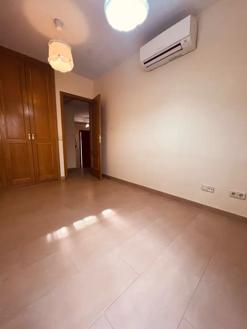 Habitación de Planta baja en venta en Valdeolmos-Alalpardo, Madrid