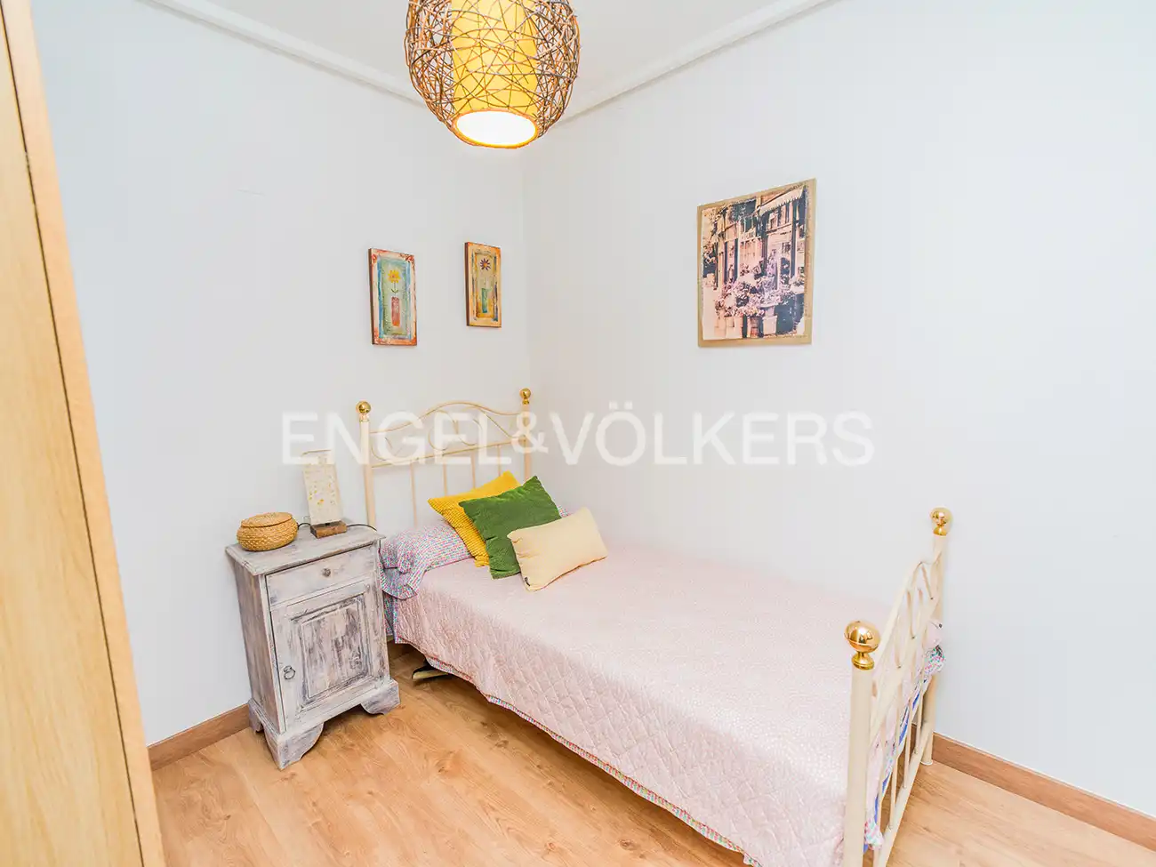 Habitación de Casa adosada en venta en Mutxamel con Aire acondicionado, Calefacción y Jardín privado