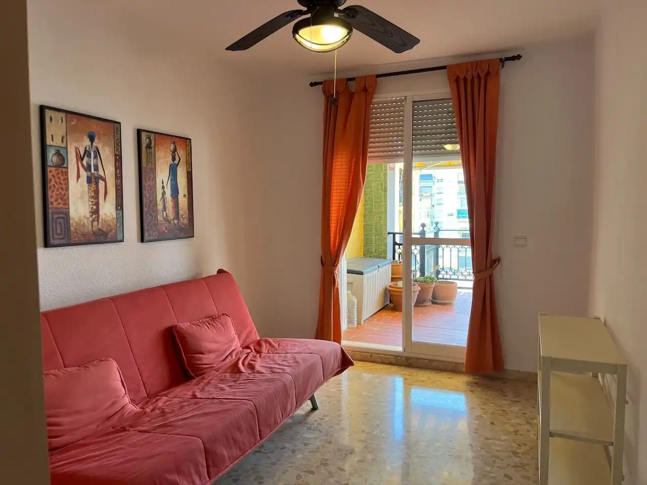 Sala de estar de Ático de alquiler en Vélez-Málaga con Aire acondicionado, Calefacción y Terraza