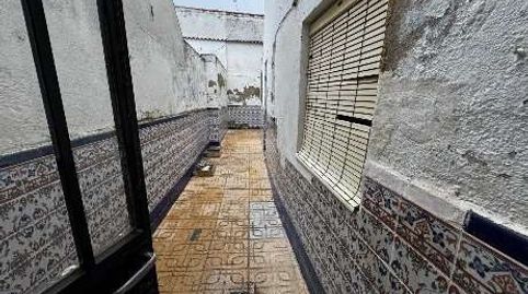 Foto 5 de Casa adosada en venta en Calle Parras Baja, 50, Torredonjimeno, Jaén