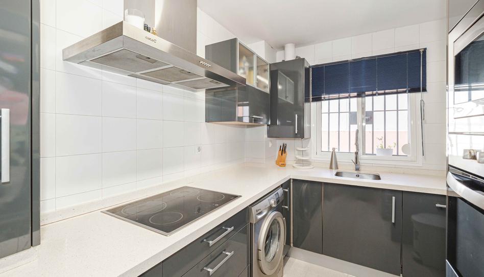 Photo 1 of Apartment for sale in  Av. Cristóbal Colón, 38, Arenal - La Pólvora, Sevilla