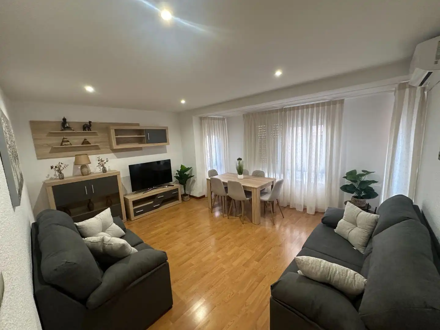 Fotografía del inmueble reportado: 750 €/mes — Elda, Elda