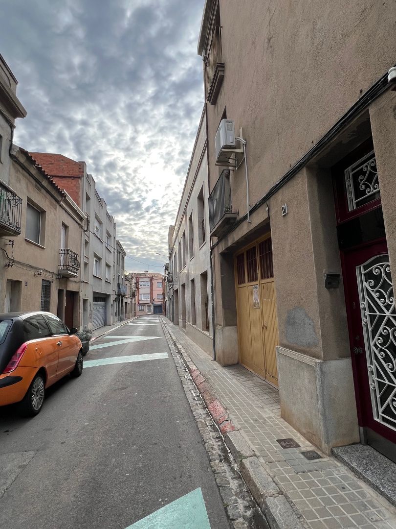 Exterior view of House or chalet for sale in Sabadell  with Air Conditioner, Heating and Terrace