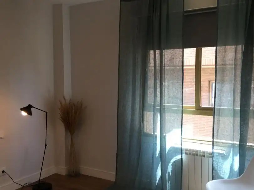 Schlafzimmer von Wohnung zum Verkauf in  Madrid Capital mit Klimaanlage und Terrasse