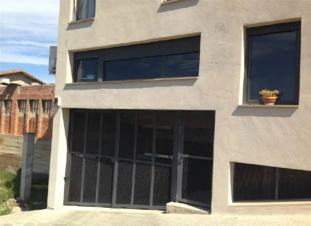 Exterior view of Garage for sale in Barcelona