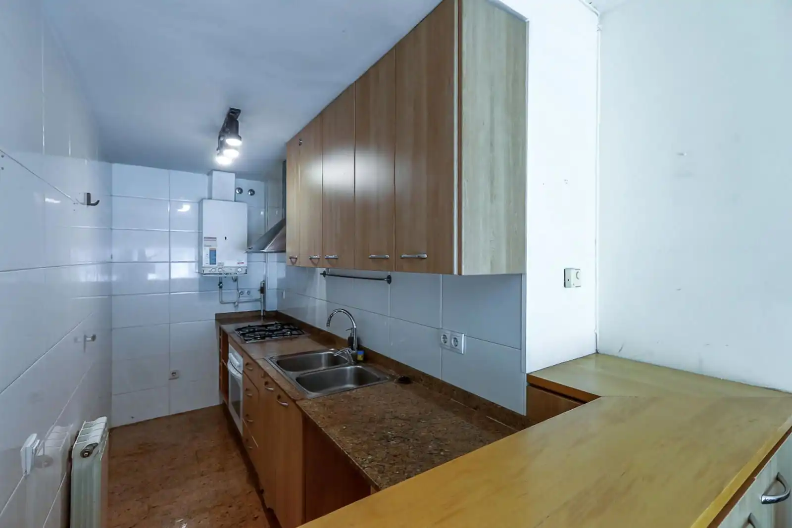 Küche von Maisonette zum Verkauf in Sabadell mit Klimaanlage, Heizung und Parkett