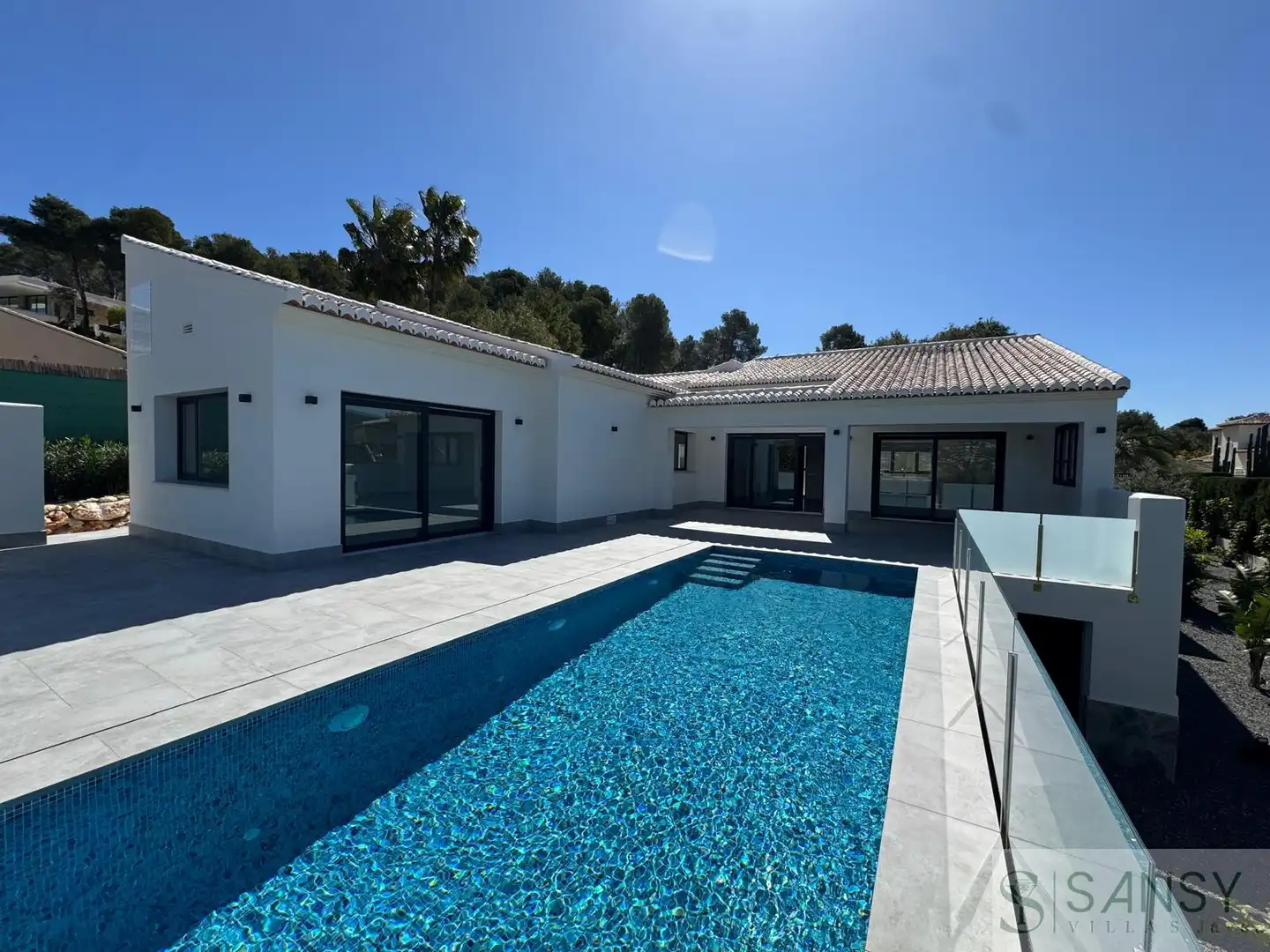 Swimming pool of Houses for sale in Jávea / Xàbia  with Air Conditioner, Heating and Storage room