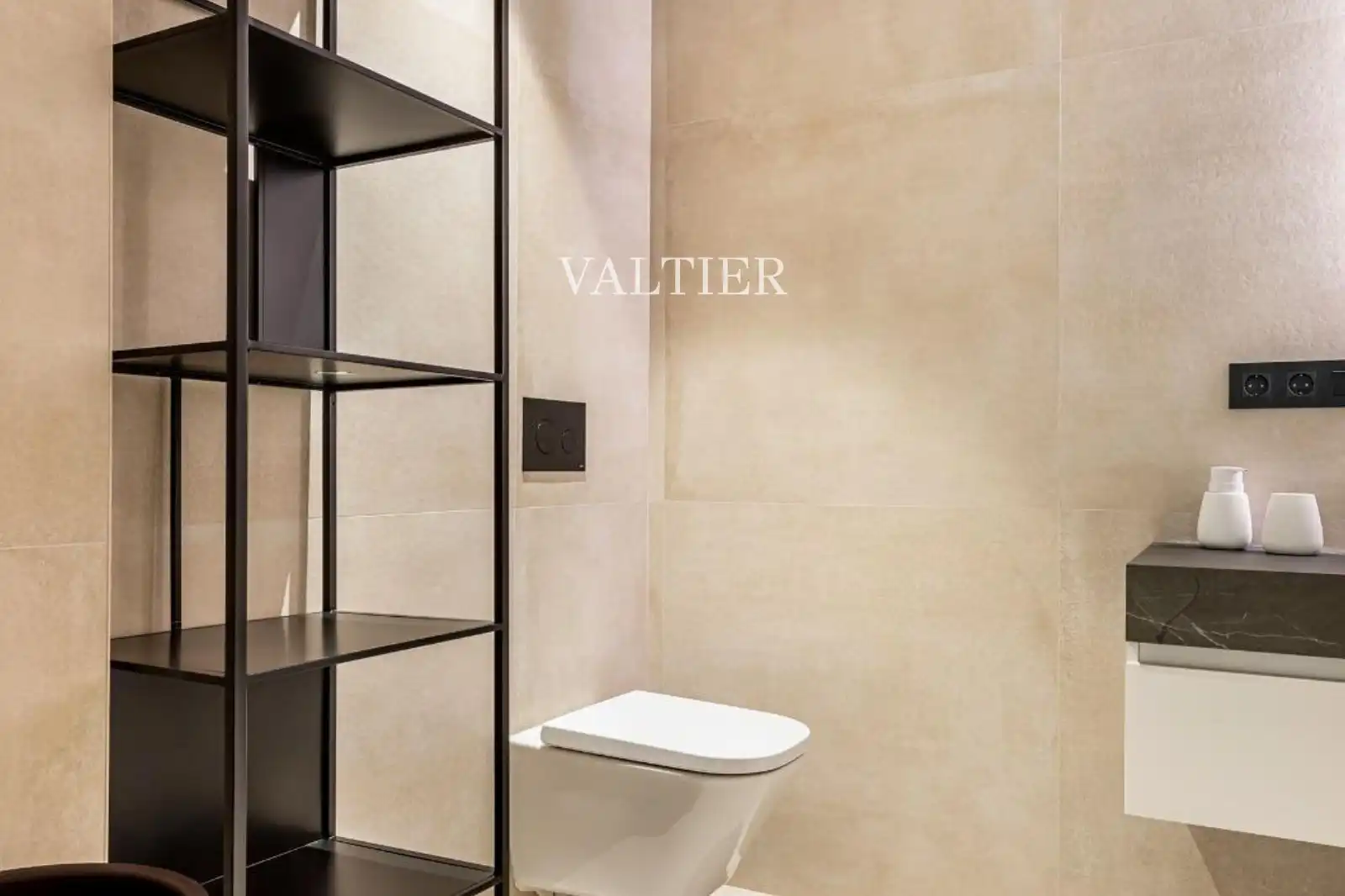Bathroom of Flat for sale in Valencia