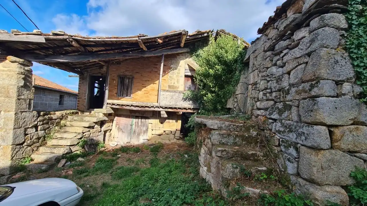Haus zum Verkauf in Nogueira de Ramuín, imagen 5