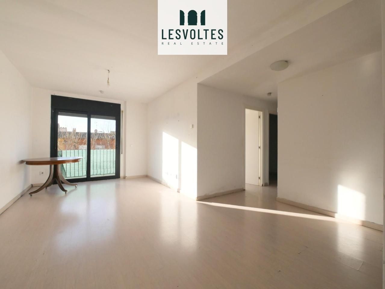 Sala d'estar de Pis en venda en Palafrugell amb Calefacció, Parquet i Balcó