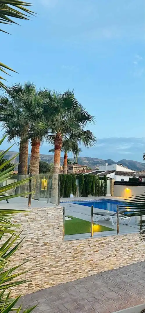 Casa o xalet en venda a Pueblo - Urbanizaciones
