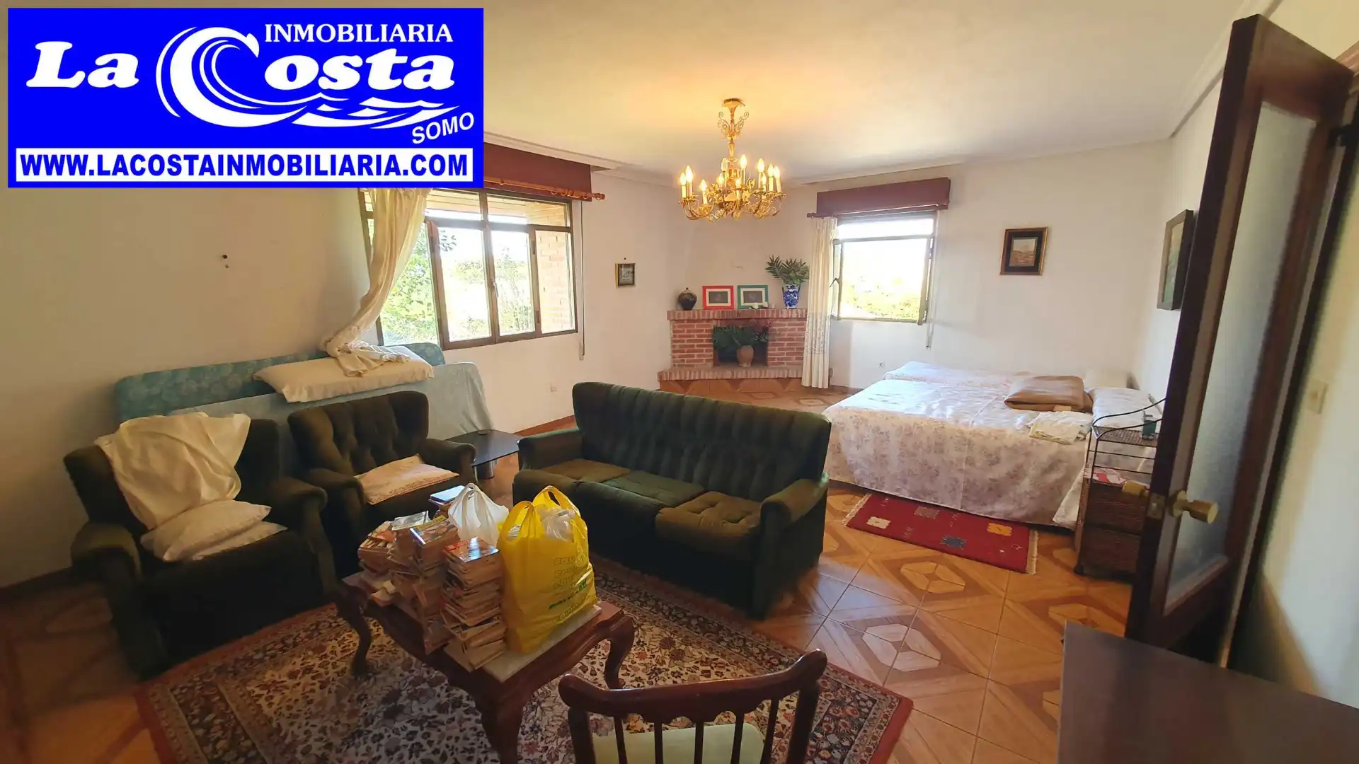 Sala de estar de Casa adosada en venta en Marina de Cudeyo con Jardín privado y Lavadora