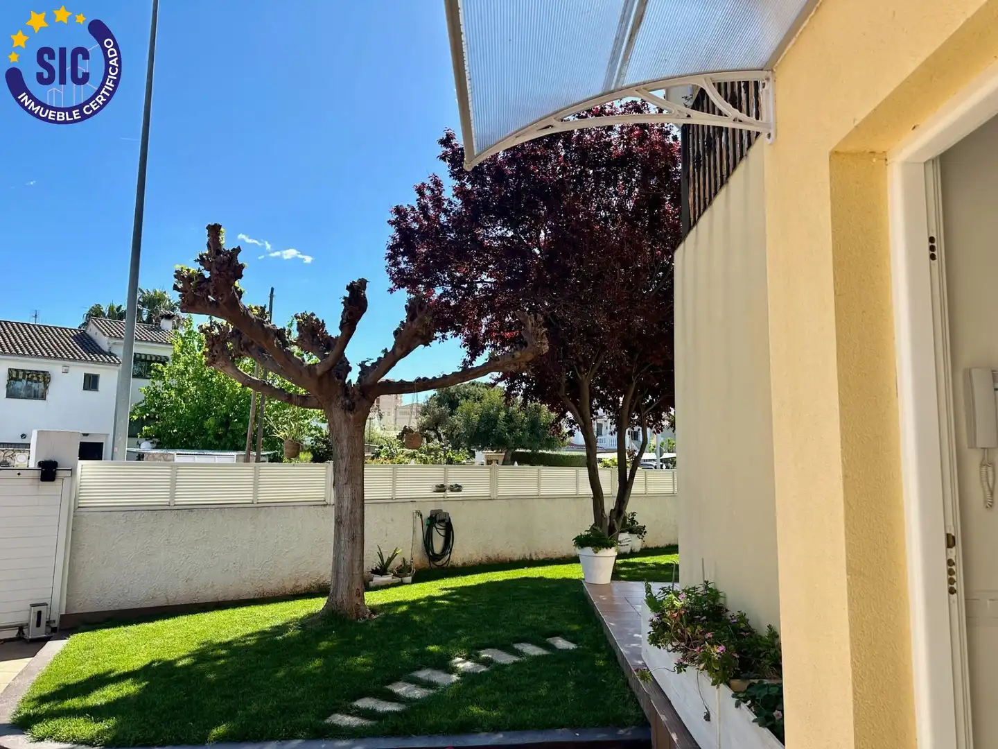 Jardí de Casa o xalet en venda en Benicasim / Benicàssim amb Aire condicionat, Jardí privat i Parquet