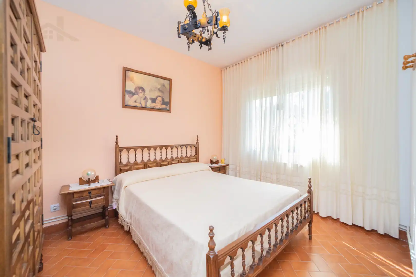 Bedroom of Houses for sale in Navahondilla  with Heating, Private garden and Terrace