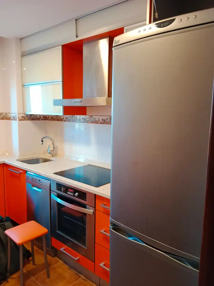 Küche von Wohnung zur Miete in Santa Cruz de Bezana