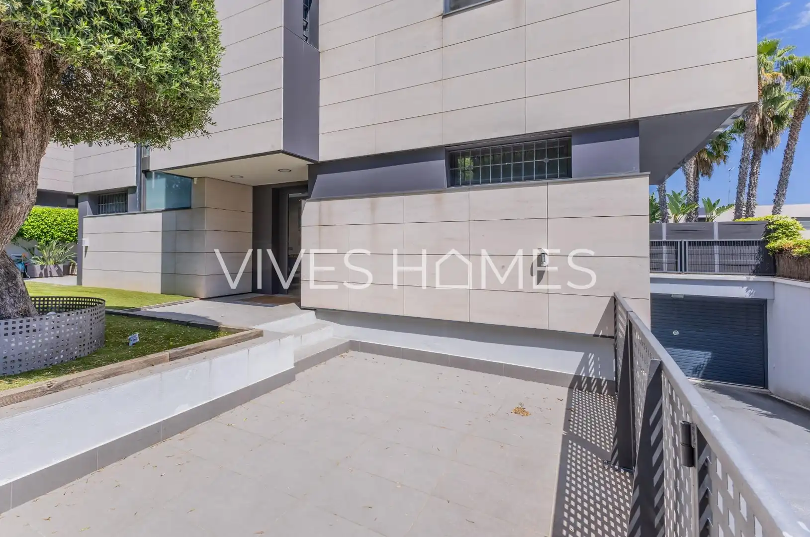 Vista exterior de Casa o chalet en venta en Sant Andreu de Llavaneres con Aire acondicionado, Calefacción y Jardín privado