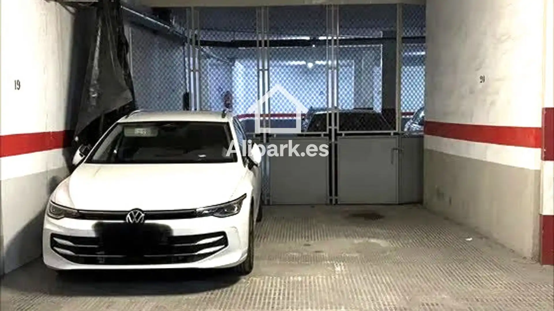 Aparcament de Garatge en venda en Alicante / Alacant