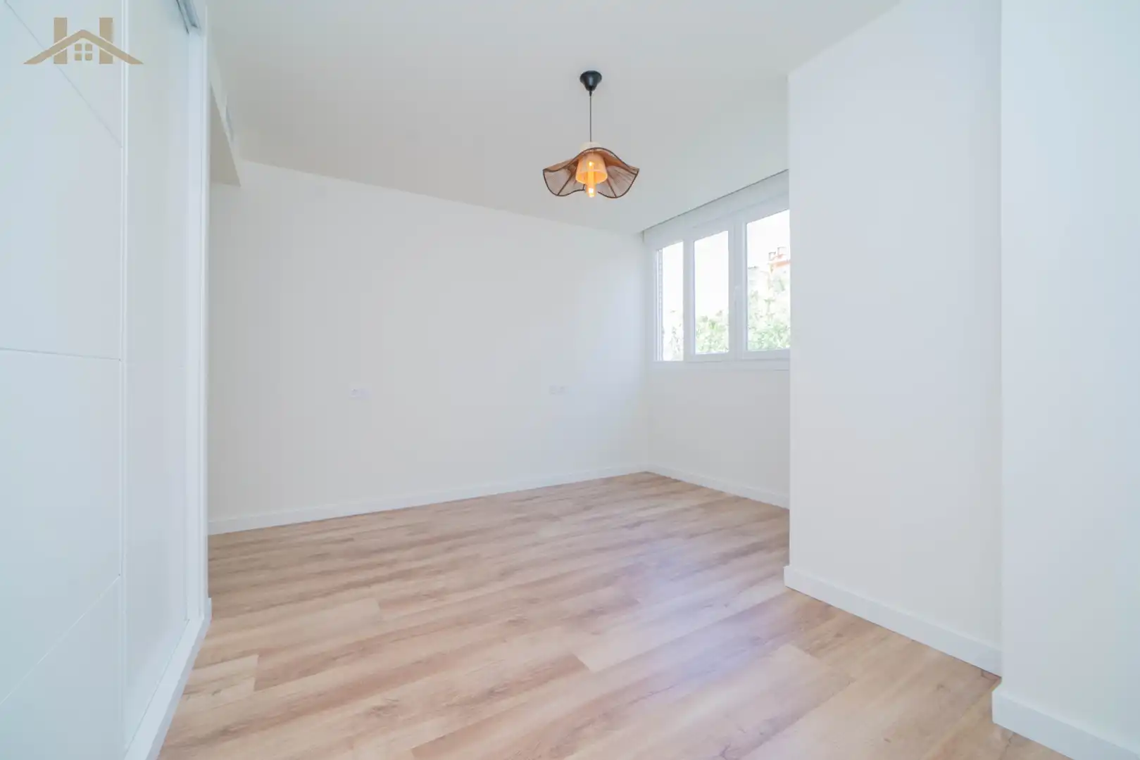 Habitación de Piso en venta en Pozuelo de Alarcón con Aire acondicionado